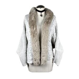 On Blue Faux Fur Trim Chunky Knit Open Front Cardigan Laced Back Boho One Size